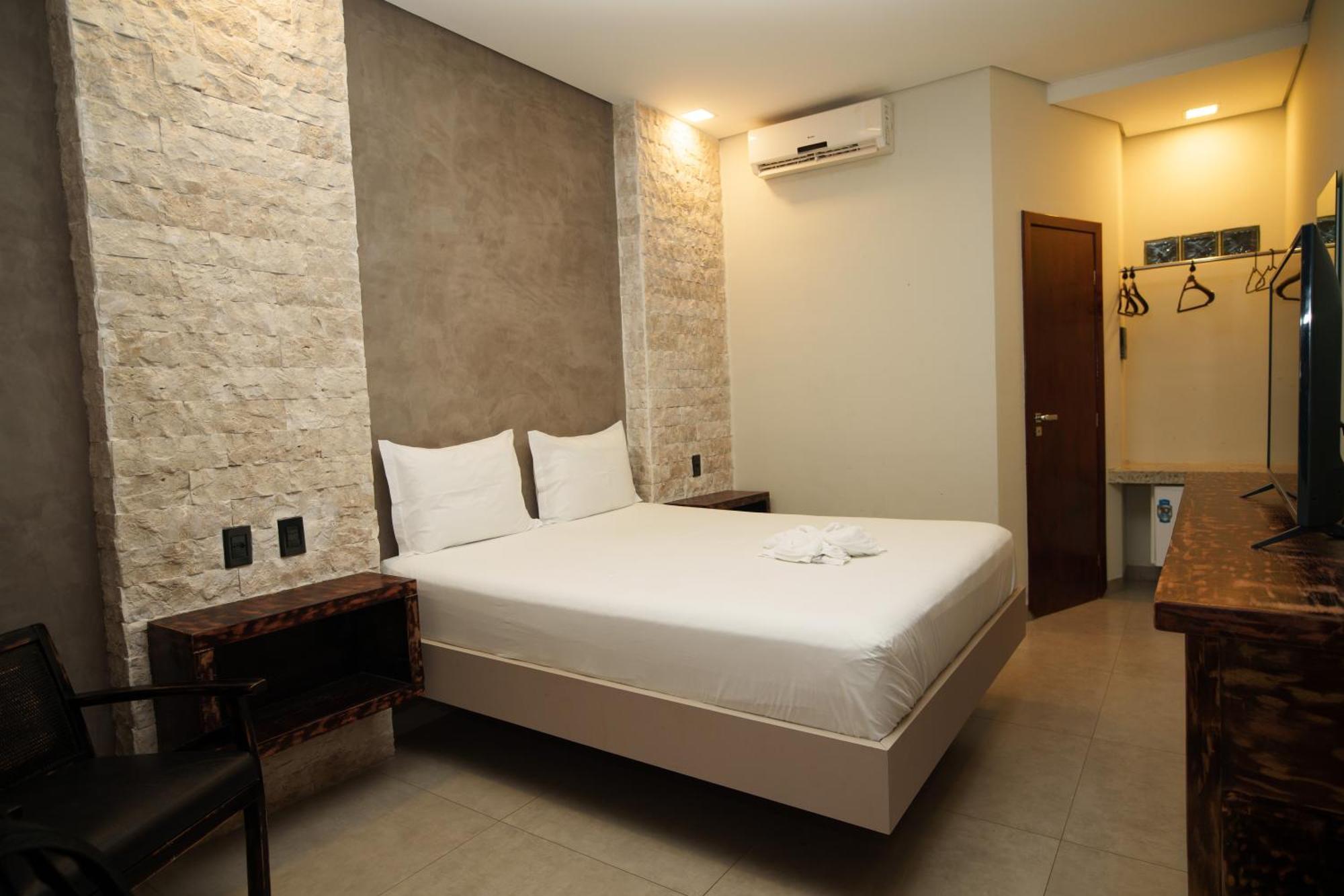W4 Hotel Irecê Kültér fotó